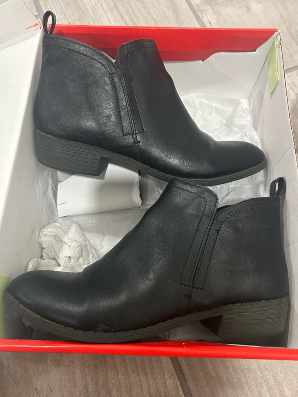 Sun + Stone Black Cadee Ankle Boots Size 6.5